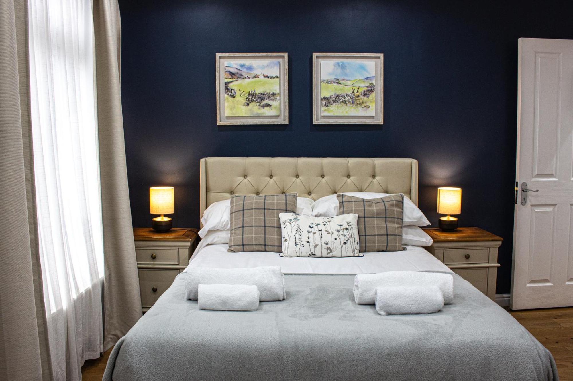 Spacious 4Br House, 2 En Suites With Garden & On-Site Parking Maidstone Bagian luar foto
